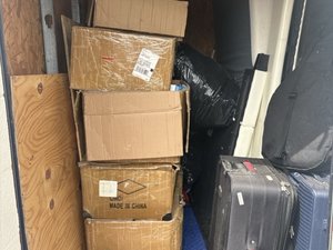 5 x 10 storage unit in Orlando, FL