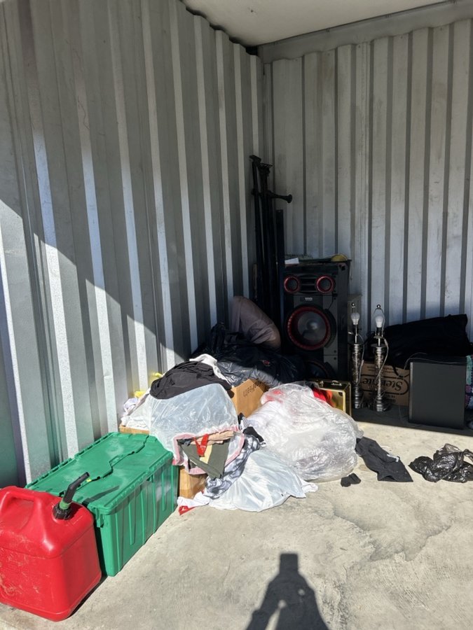 10 x 10 storage unit in Fayetteville, NC