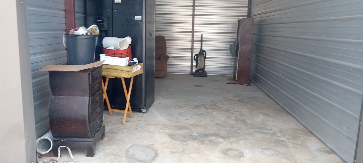 10 x 20 storage unit in Abbeville, AL