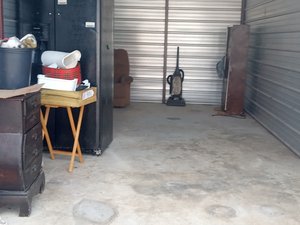 10 x 20 storage unit in Abbeville, AL