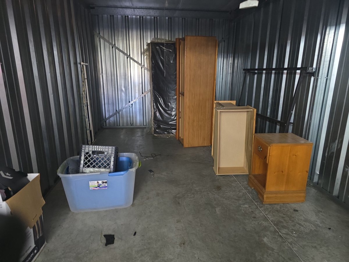 10 x 15 storage unit in Norwood, OH