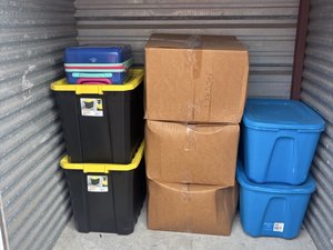 5 x 5 storage unit in Orlando, FL