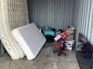 7 x 15 storage unit in Orlando, FL