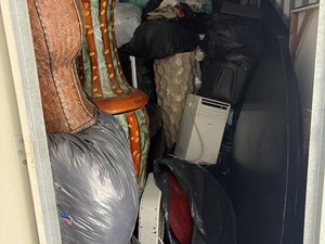 5 x 10 storage unit in Wilmington, NC