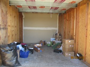 10 x 15 storage unit in Bakersfield, CA