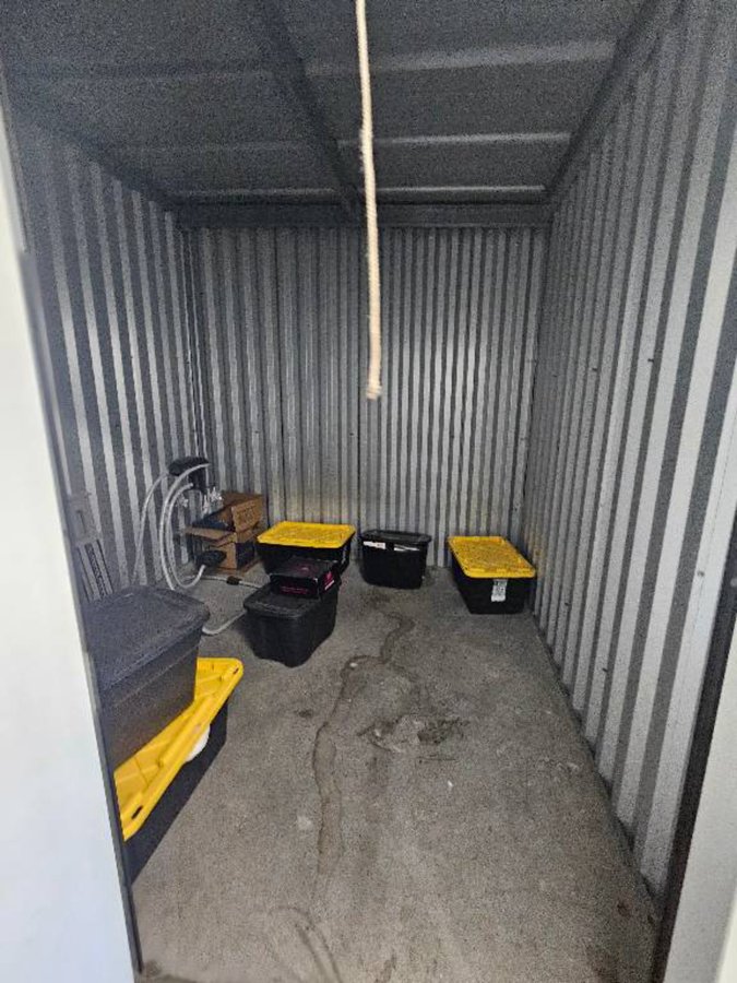 10 x 10 storage unit in West Jordan, UT