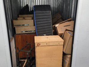 5 x 8 storage unit in San Francisco, CA