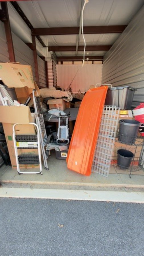 10 x 18 storage unit in Athens, GA