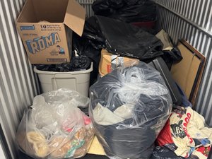 5 x 10 storage unit in Mt Vernon, NY