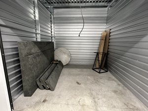 10 x 10 unit in North Las Vegas