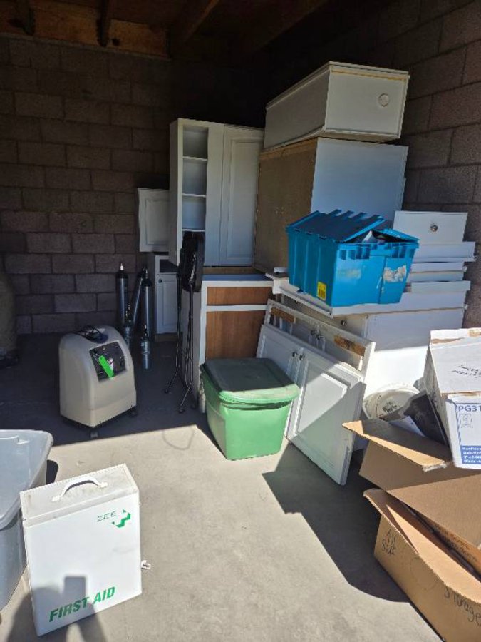 10 x 15 storage unit in Las Vegas, NV