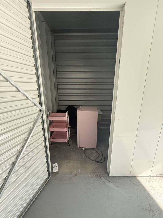 5 x 5 storage unit in River Edge, NJ