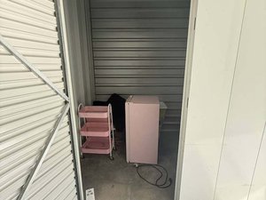 5 x 5 storage unit in River Edge, NJ