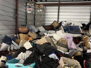 10 x 15 storage unit in San Antonio, TX