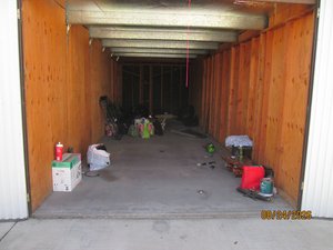 10 x 30 storage unit in Bakersfield, CA