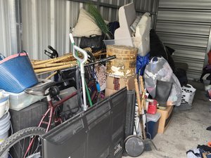 10 x 20 unit in Des Moines