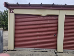 10 x 20 storage unit in Des Moines, IA