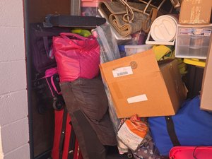 10 x 10 storage unit in Laurel, MD