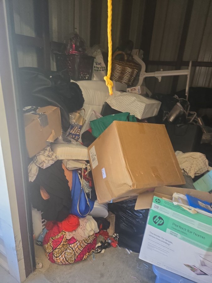 8 x 10 storage unit in Laurel, MD