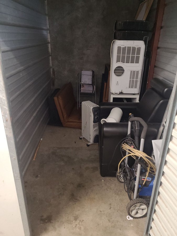 5 x 10 storage unit in Portland, OR