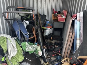 5 x 10 storage unit in Orlando, FL