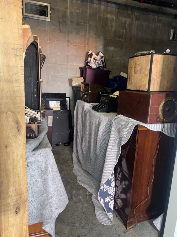 10 x 15 storage unit in Orlando, FL