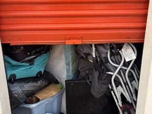 5 x 5 storage unit in Orlando, FL