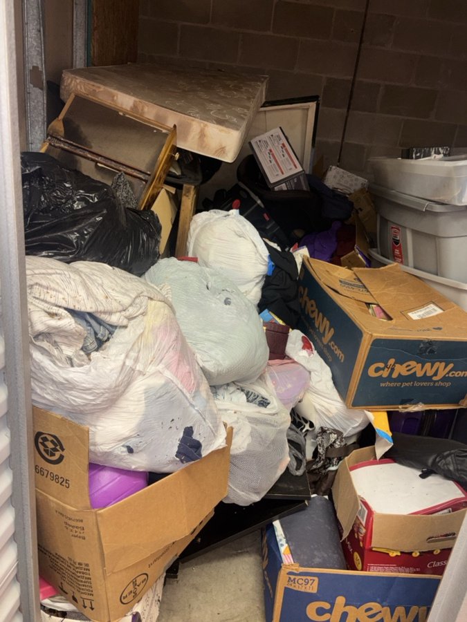 10 x 10 storage unit in Altamonte Springs, FL