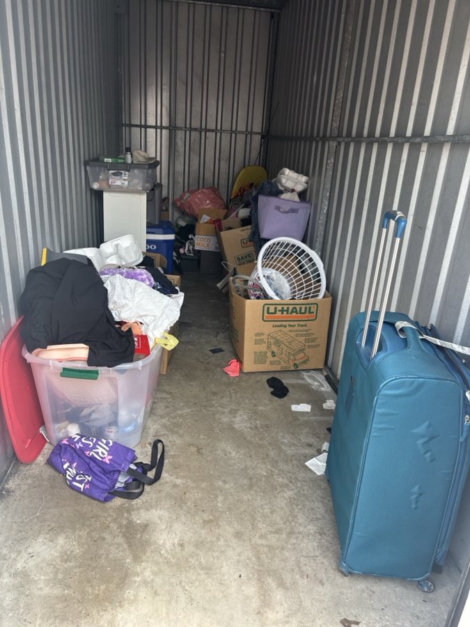 5 x 15 storage unit in Orlando, FL