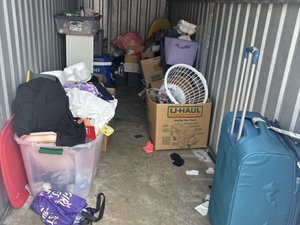 5 x 15 storage unit in Orlando, FL
