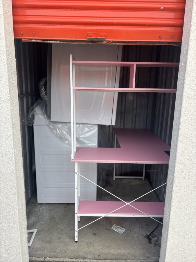 5 x 5 storage unit in Orlando, FL