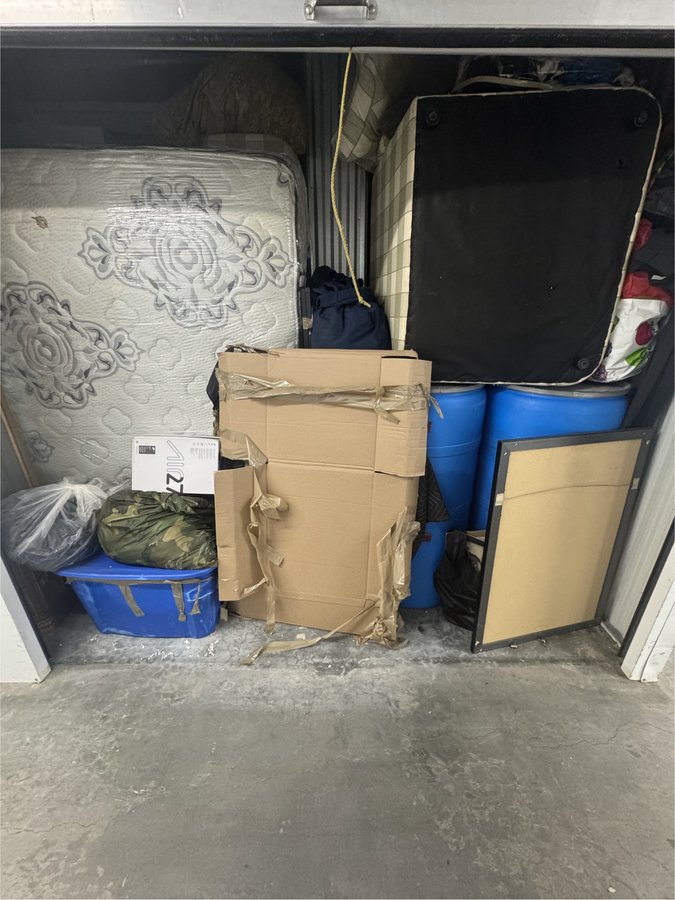 5 x 10 storage unit in Bronx, NY