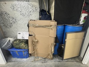 5 x 10 unit in Bronx