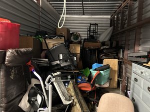 10 x 20 storage unit in Fayetteville, NC