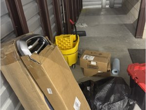 10 x 10 storage unit in San Antonio, TX