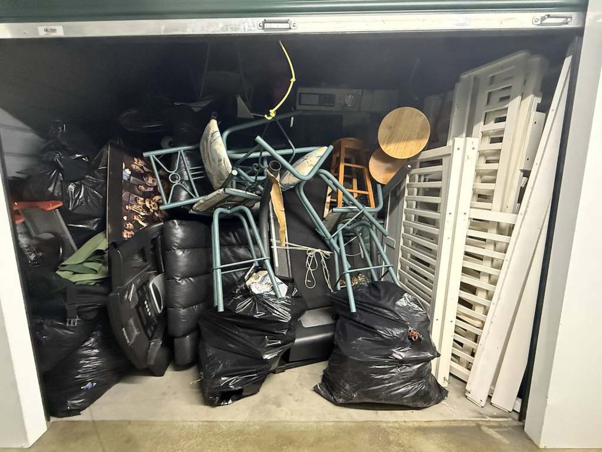 10 x 10 storage unit in River Edge, NJ