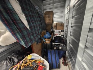 5 x 10 unit in Des Moines