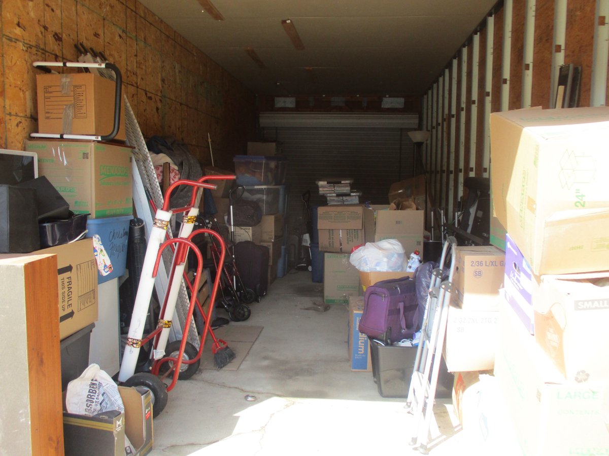 10 x 30 storage unit in Ralston, NE