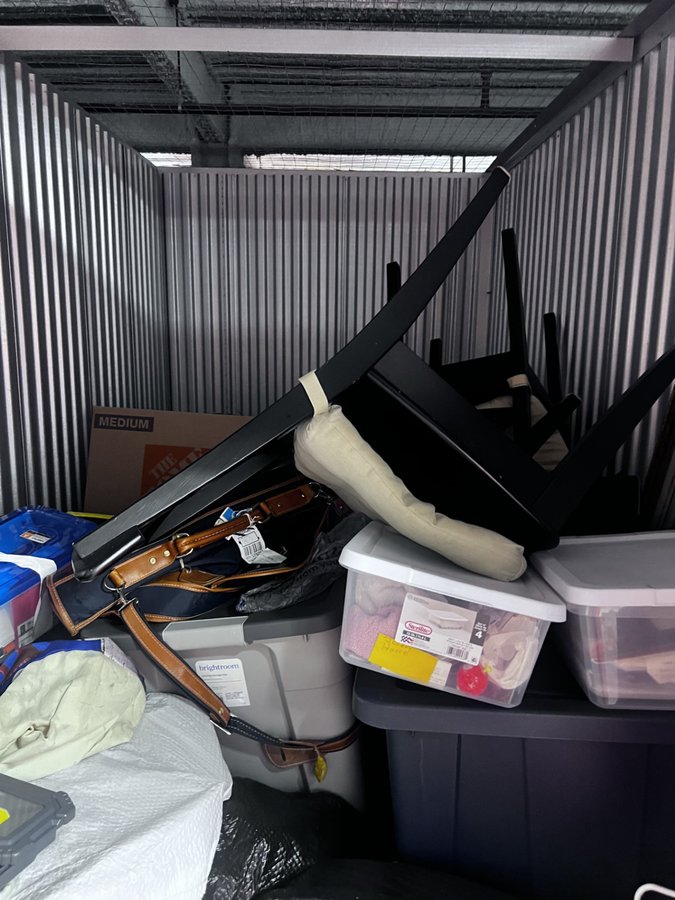 10 x 15 storage unit in Boston, MA