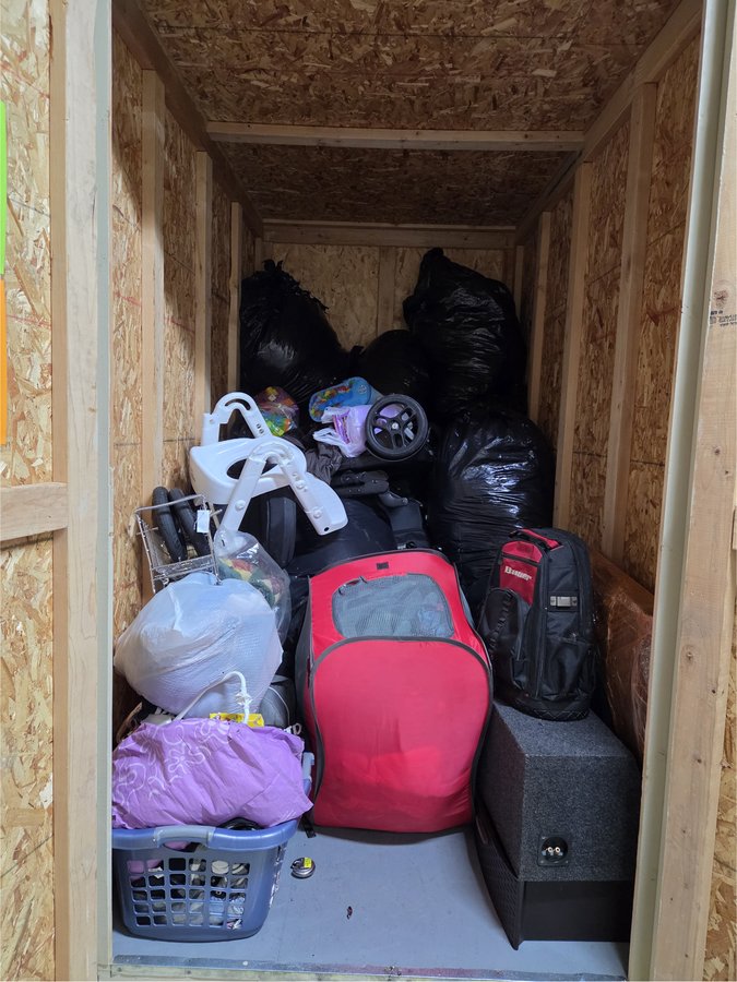5 x 8 storage unit in Portland, OR