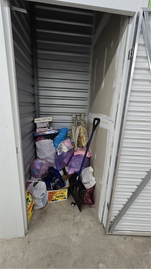 3 x 5 storage unit in Bayville, NJ