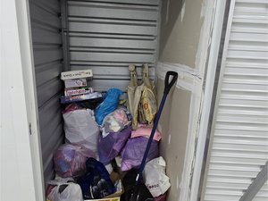 3 x 5 storage unit in Bayville, NJ