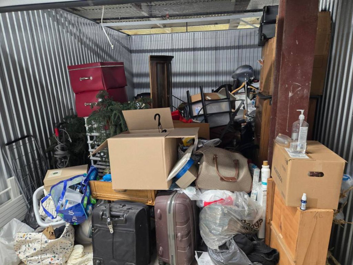 10 x 15 storage unit in Glenview, IL