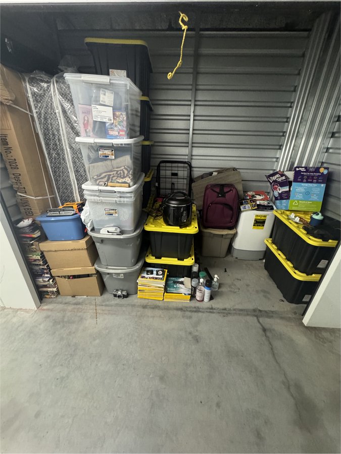 5 x 10 storage unit in Bronx, NY