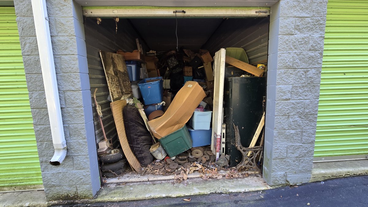 10 x 30 storage unit in Bayville, NJ