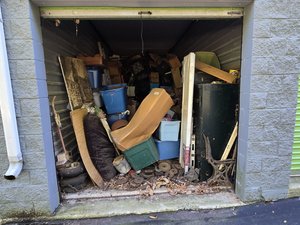 10 x 30 storage unit in Bayville, NJ