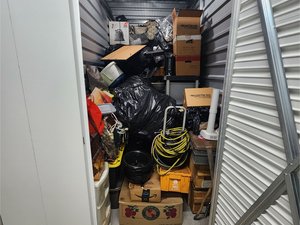 5 x 10 storage unit in Altamonte Springs, FL