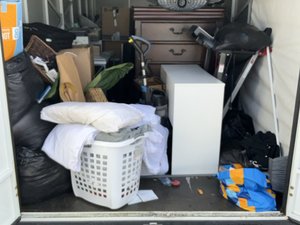 8 x 20 storage unit in Woodburn, OR
