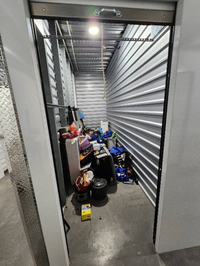 5 x 15 storage unit in Tucson, AZ
