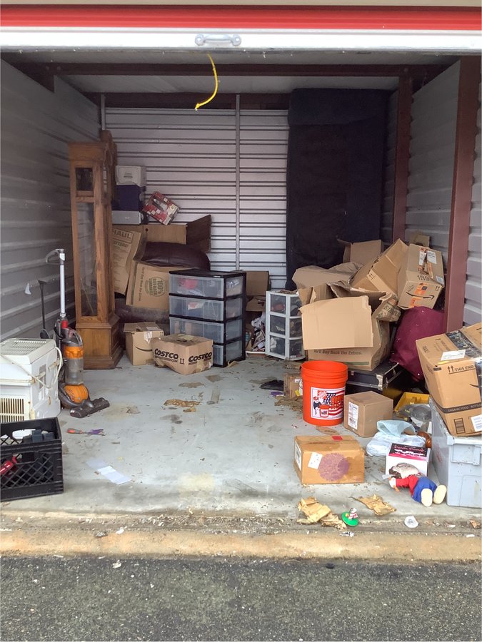 10 x 15 storage unit in Fall River, MA